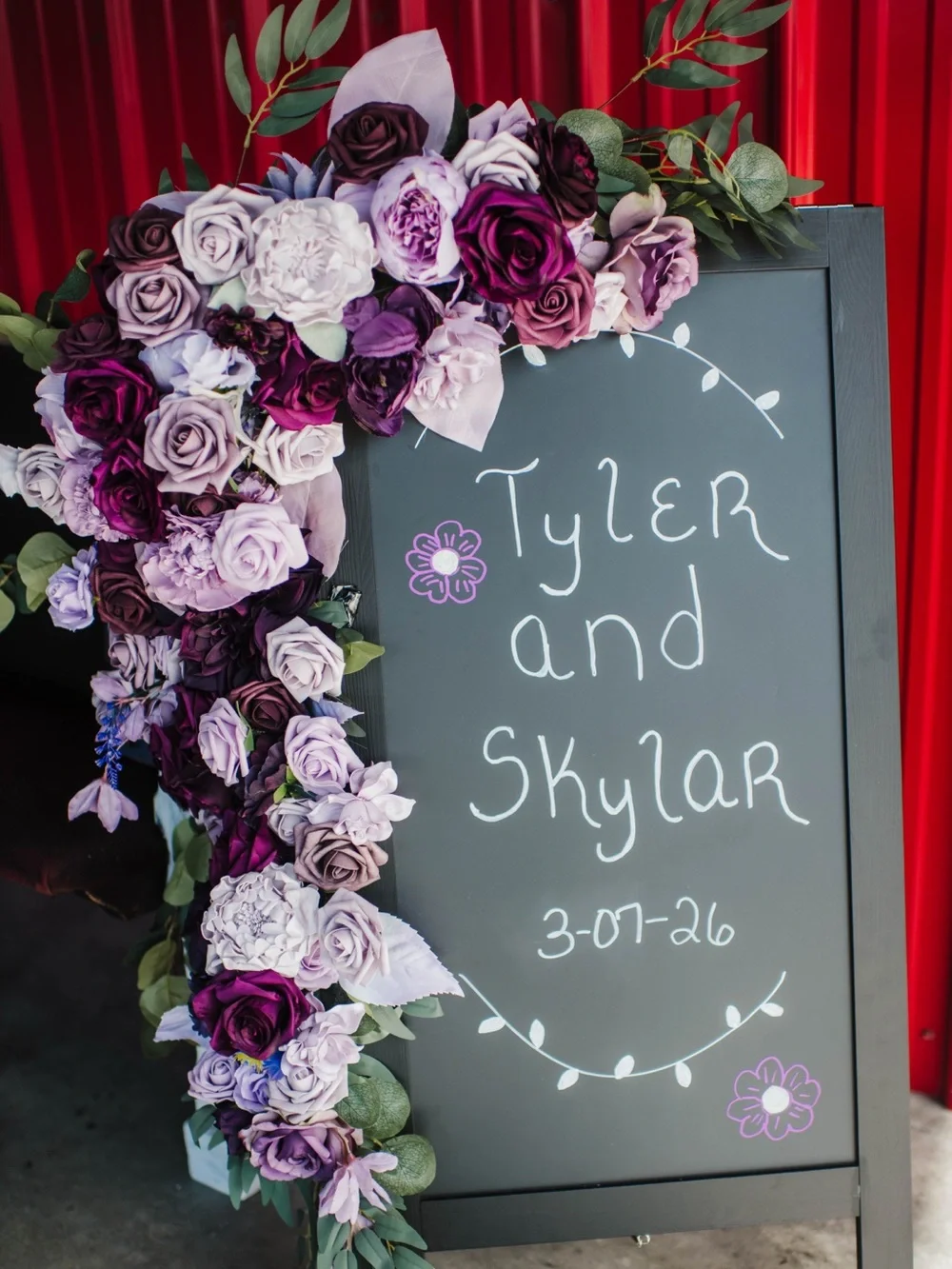 Elegant Shades of Purple Wedding Decorations